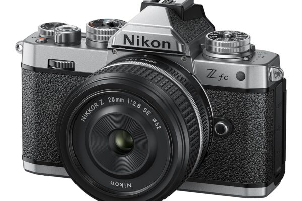 Nikon Mirrorless Z fc 20.9 MP Body with NIKKOR Z 28mm f/2.8 [SE] Lens with Additional Battery, Camera Bag & 64 GB SD Card, Small Rig L-Shape Grip, Optical Zoom, Black