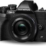 Olympus OM-D E-M10 Mark IV Micro Four Thirds System Camera Kit, 20 MP sensor, electronic viewfinder, 4K video, powerful AF, Wi-Fi, black incl. M.Zuiko Digital ED 14‑42mm F3.5‑5.6 EZ Pancake black