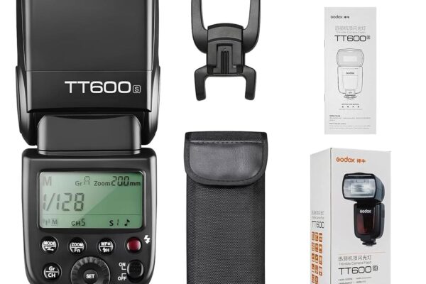 Godox TT600 Manual Speedlite Flash with Built-in 2.4GHz Godox X Series Radio Transceivers for All Digital Cameras with Standard Hot Shoe (Black)