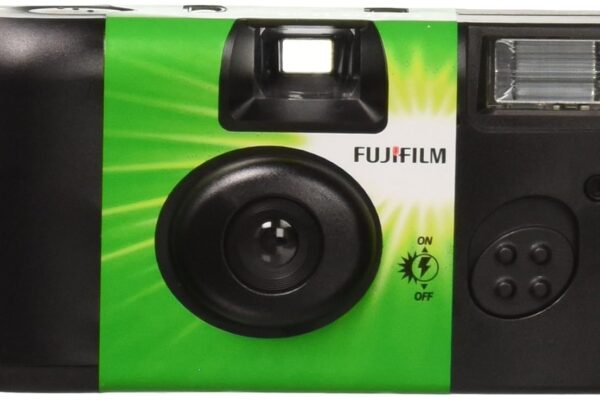 Fujifilm QuickSnap Flash 400 Disposable 35mm Camera